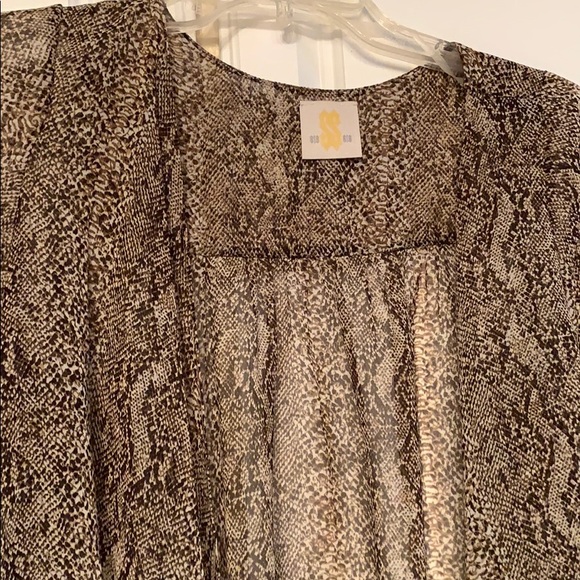 Sis sis shrug  size s - Picture 2 of 4